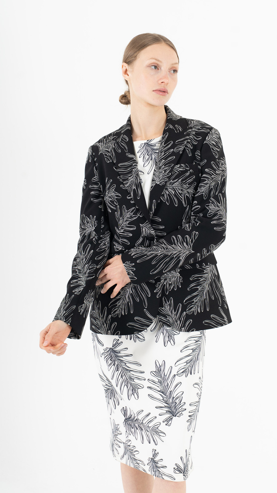 Black and White Dress and Suit E-ML0001